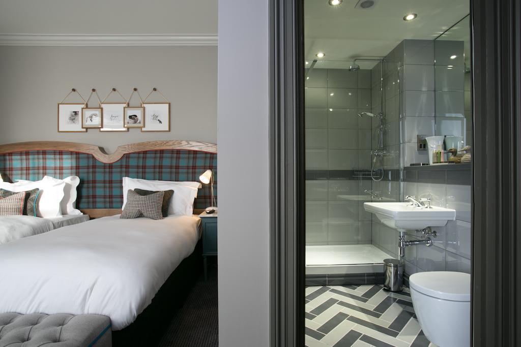 Hotel Dog And Fox à Londres Chambre photo